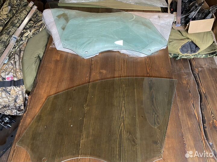 Стекло передние левое и правое Порше каен купе