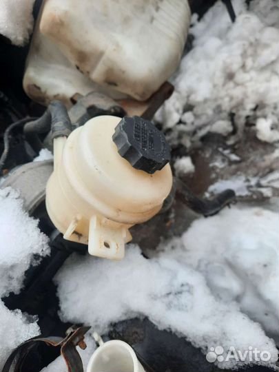 Kia Spectra бачок гур