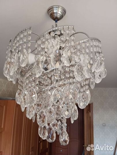 Люстра хрустальная