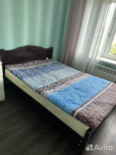 Кровать двухспальная 140 200