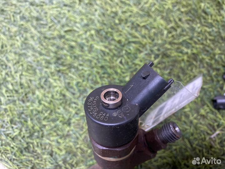 Топливная форсунка Citroen Xantia хэтчбек 2.0 HDI