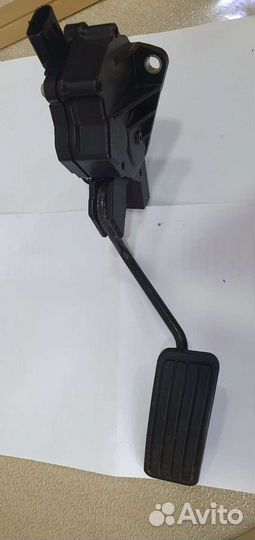 Педаль газа subaru