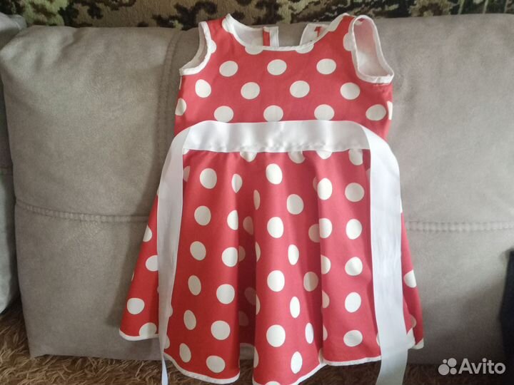 Детское нарядное платье 92