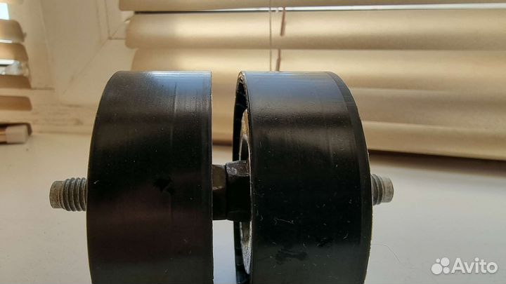 Опорные ролики/натяжитель ремня лансер 10