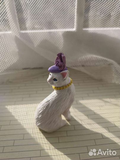 Фигурка кошки 1:6 Барби IT FR Amy's Favorite Cat