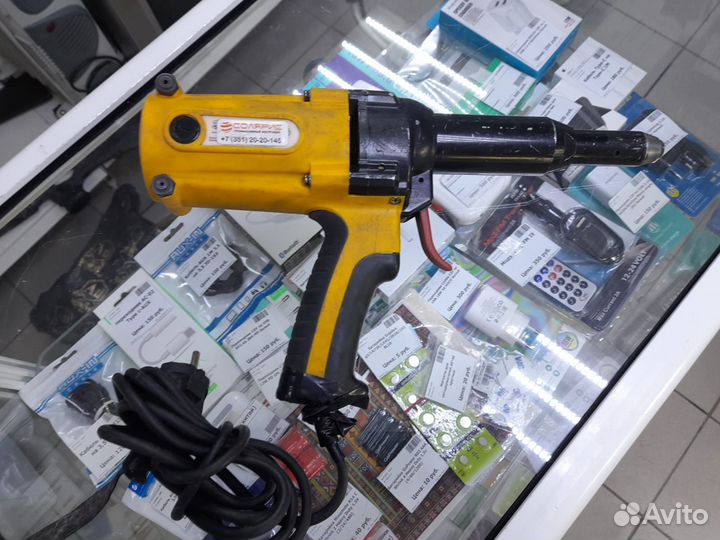 Заклепочник Absolut Skytools SK1006