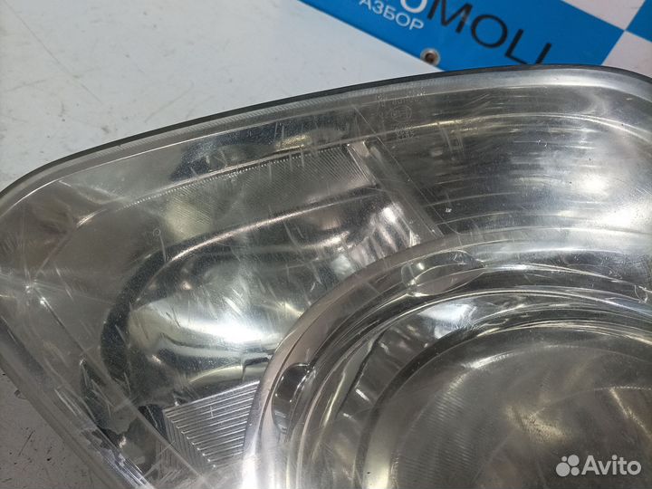 Фара правая Хендай Гранд Старекс Н1 TQ