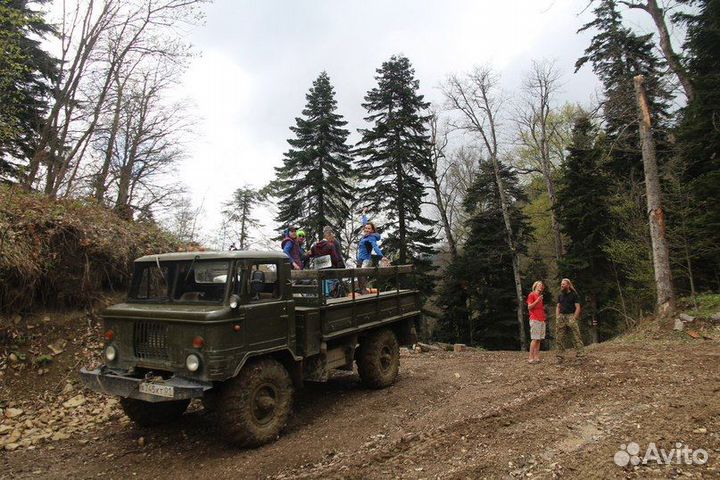 Заброска на Тхач, Сахрайские водопады