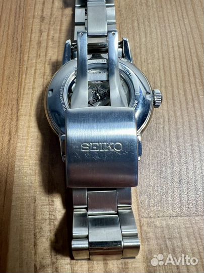 Наручные часы Seiko SPB241J1