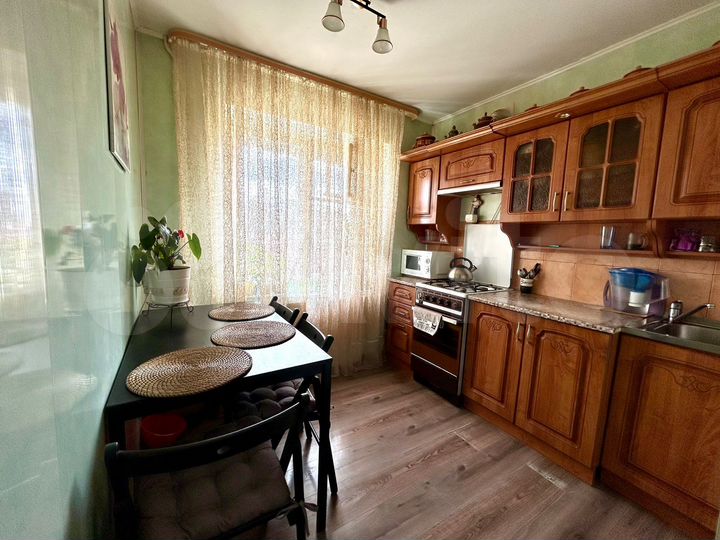 2-к. квартира, 42 м², 3/5 эт.