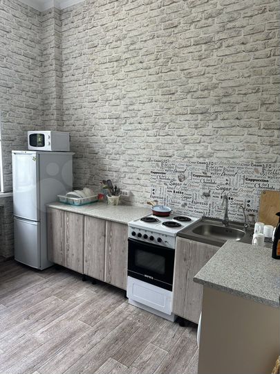 Комната 30 м² в 4-к., 1/5 эт.