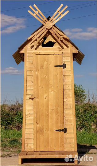 Дачный туалет с установкой BLU784