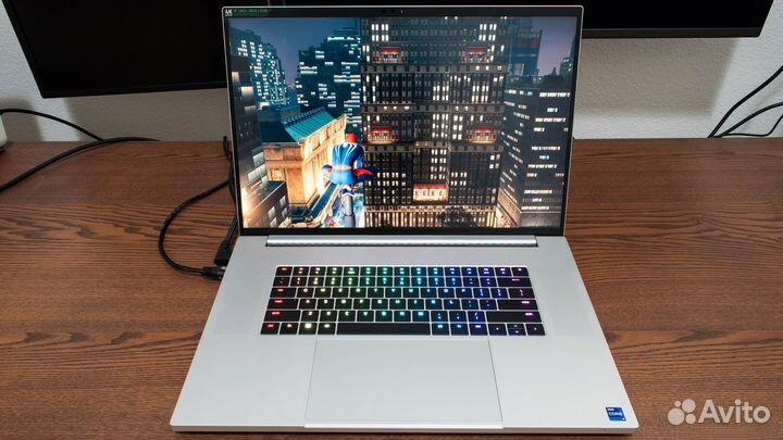 Razer Blade 18 Mercury i9 13950HX RTX 4080 32GB