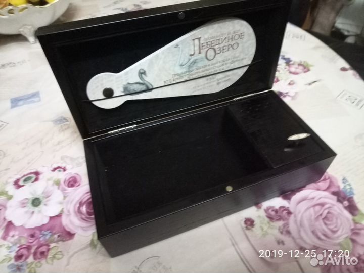 Музыкальная шкатулка