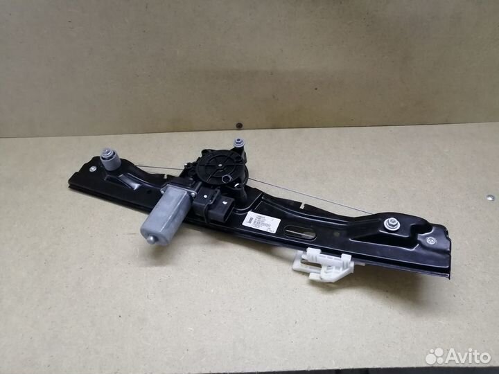 Стеклоподъёмник задней двери BMW X1 F48