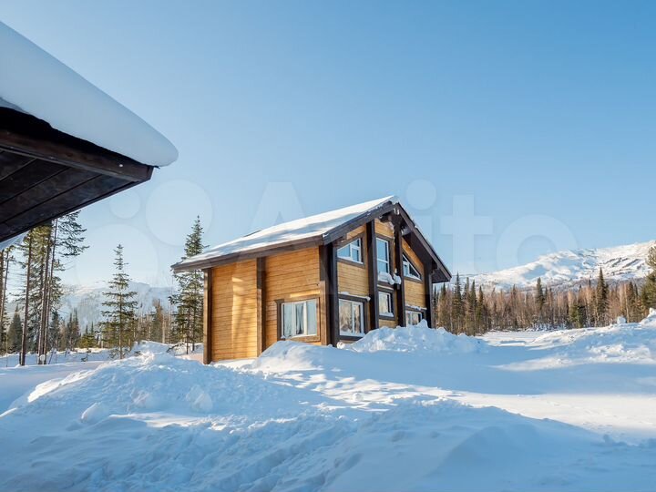 Коттедж 140 м² на участке 12 сот.