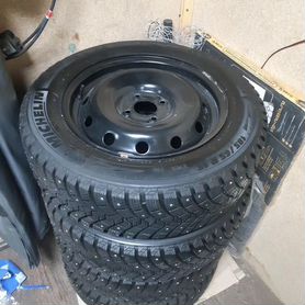 Колеса зимние 185 65 r15 Michelin