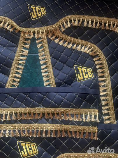 Ламбрикены в кабину JCB