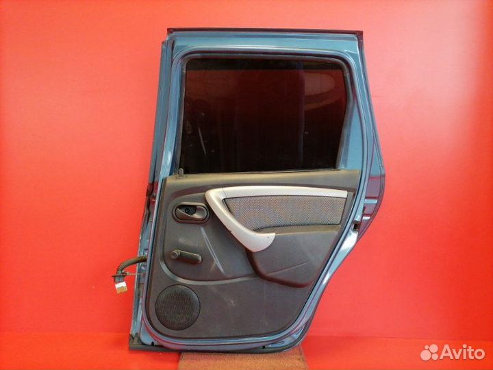 Дверь задняя правая Renault Duster