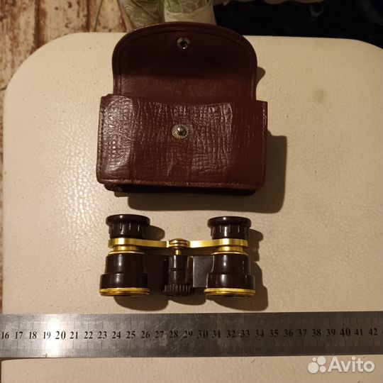 Театральный бинокль