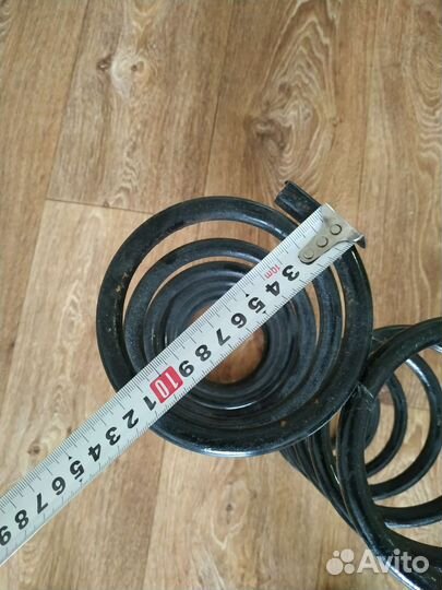 Задние пружины Toyota Crown/Majesta