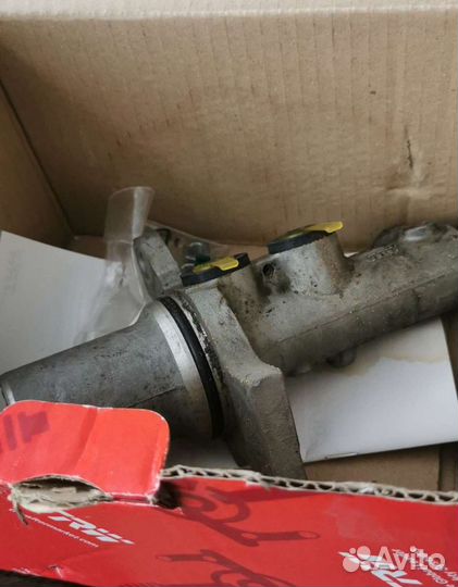 Главный тормозной цилиндр sprinter 906, crafter