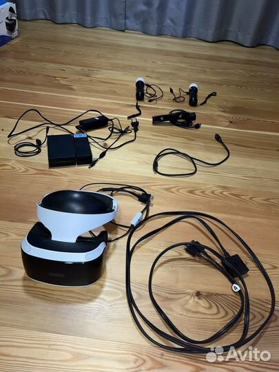 Продаю Playstation VR v1