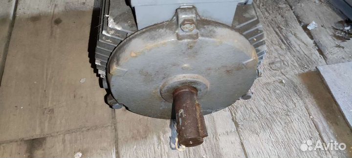 Электродвигатель