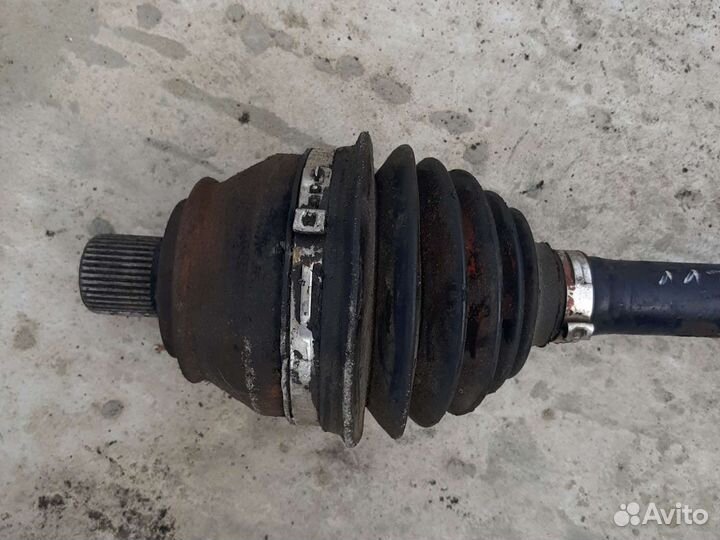 Привод VW Transporter T4 1.9.2.4