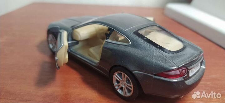 Модель машины Jaguar