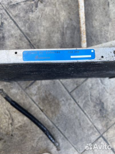 Радиатор кондиционера Land Rover Defender