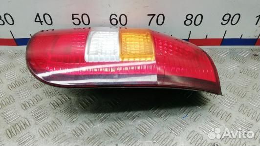 Фонарь задний правый opel zafira A (YBE10MY01)