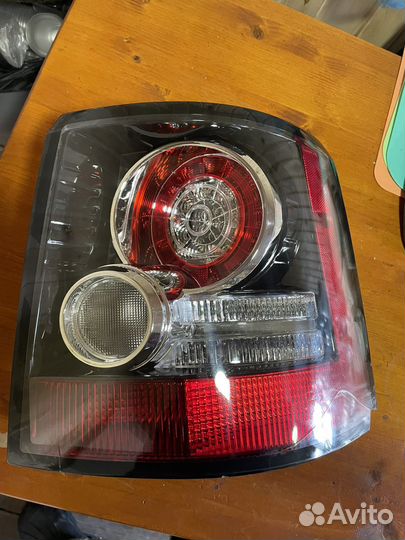 Задний фонарь range rover sport