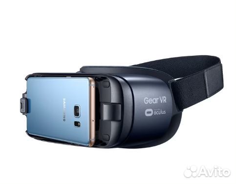 Очки виртуальной реальности Samsung Gear VR