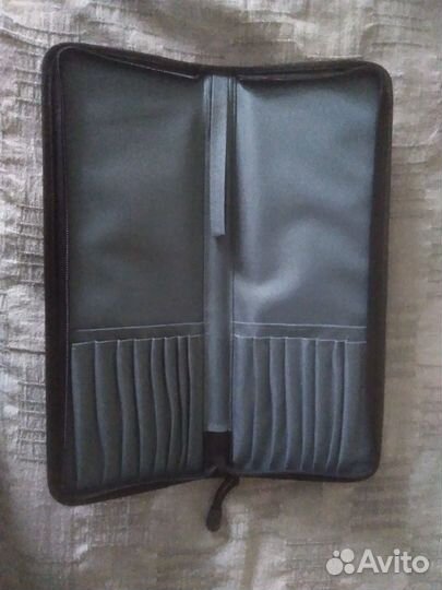 Новые художественные принадлежности