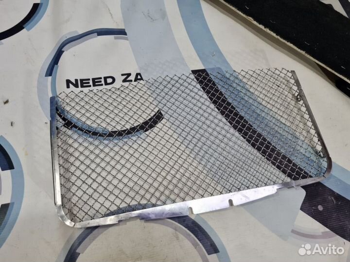 Решетка радиатора Triumph Rocket 3 3 2005