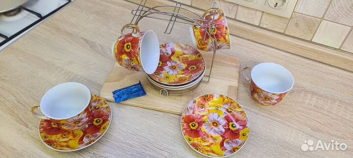 Набор столовой посуды, чайный сервиз