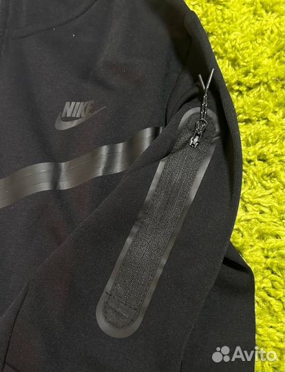 Zip-Hoodie Nike Tech Fleece Black Оригинал