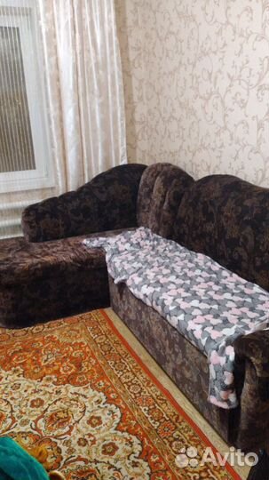 Угловой диван бу