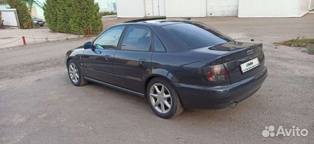 Audi A4 1.6 МТ, 1995, 235 000 км