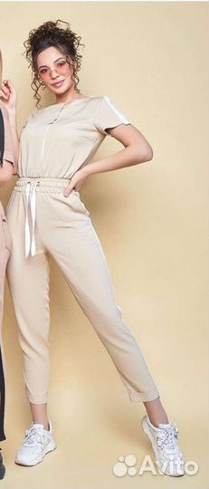 Комбинезон женский стильный