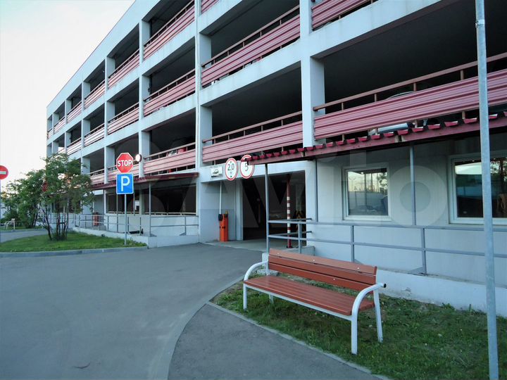 Машиноместо, 15 м²