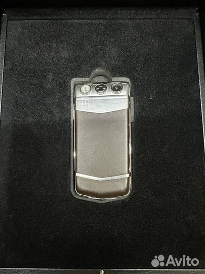 Vertu constellation Ayxta