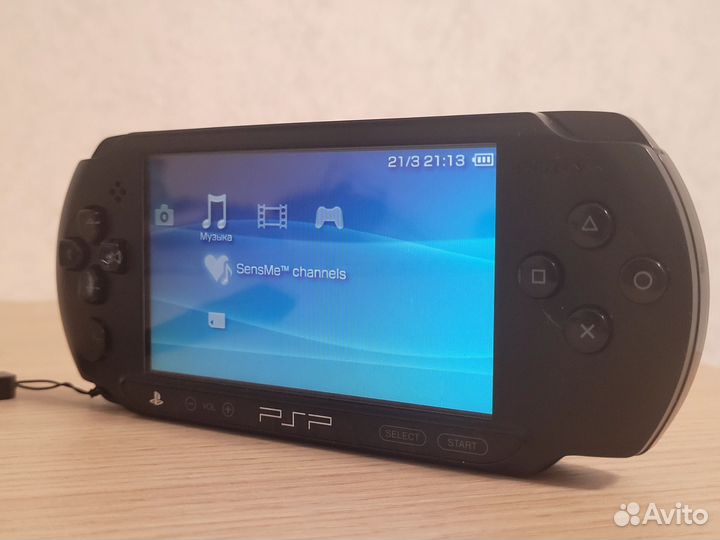 Sony PSP e 1008