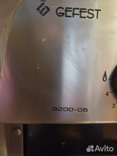 Продам газовую плиту Gefest 3200-06