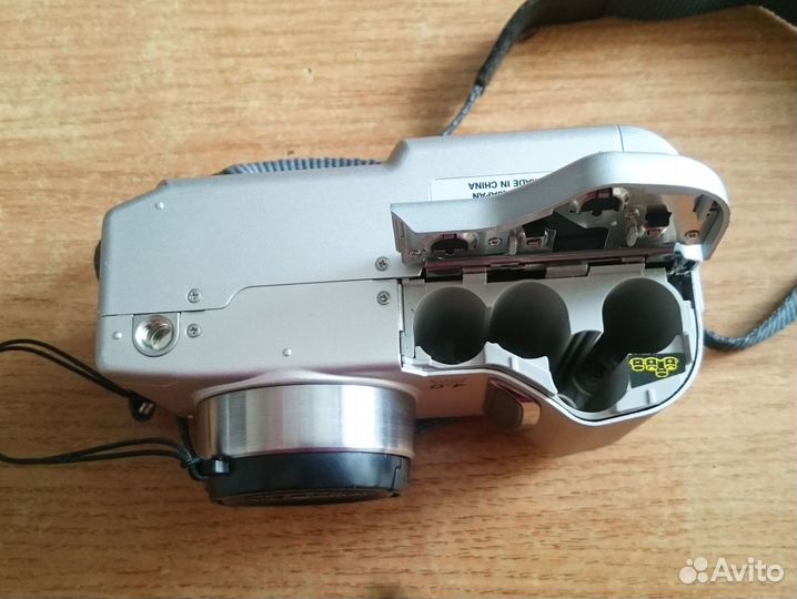 Цифровой фотоаппарат Minolta Dimage S414