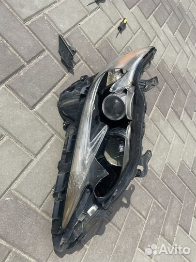 Фара на lexus es