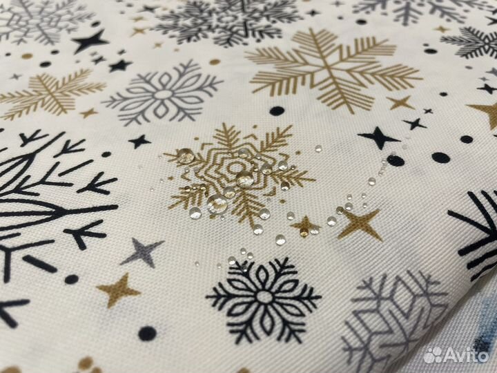 Скатерть новогодняя водооталкивающая