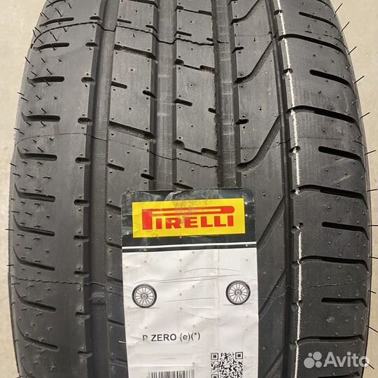 Pirelli P Zero 285/35 R22 106Y