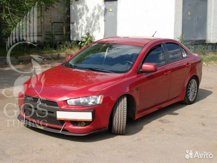 Накладки на пороги EVO на Mitsubishi Lancer X